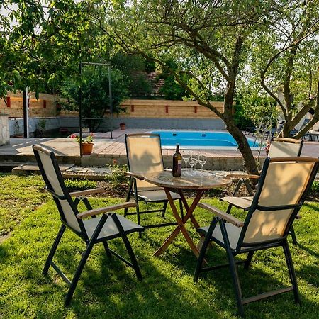 Vacation Home Duilo Donji Zemunik Exterior foto
